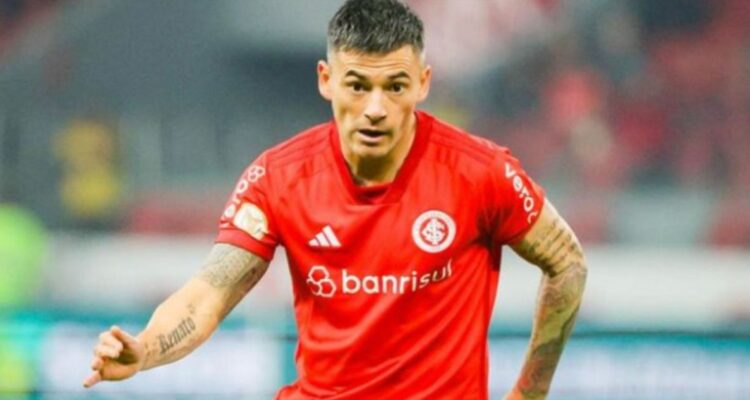 Charles Aránguiz se llena de elogios tras avance de Inter a semis de la Libertadores