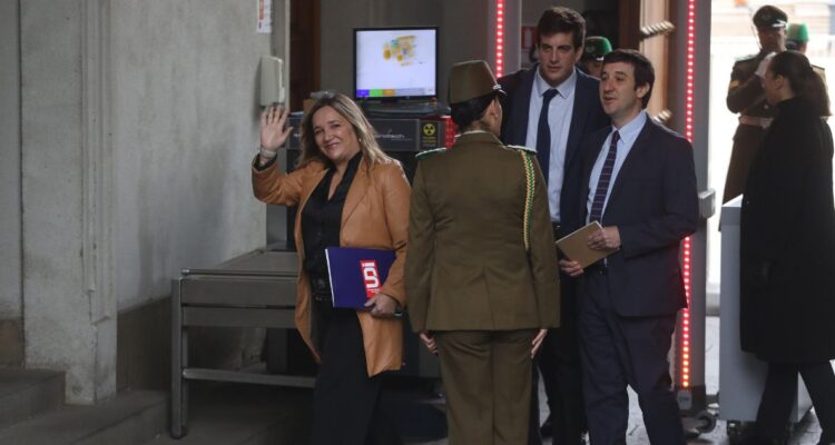 Chile Vamos tras cita con Presidente Boric en La Moneda: “Fue una reunión durísima”