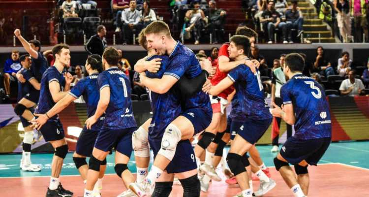 La selección chilena de voleibol se quedó con el tercer lugar en el Panamericano de Guadalajara.
