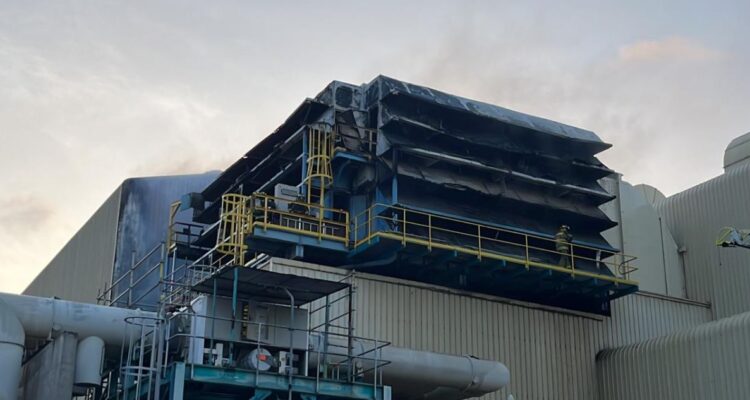 Colbún e incendio en termoeléctrica Nehuenco: Unidades 2 y 3 están operando y plenamente disponible