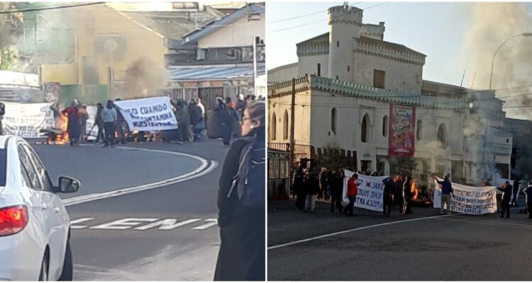 Pescadores cortan el tránsito contra contaminación