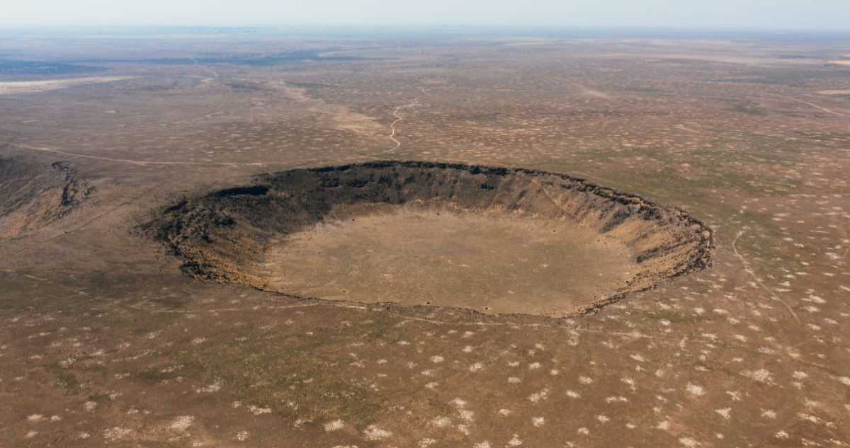 Científicos creen haber encontrado el cráter del asteroide más grande que alguna vez impactó la Tierra