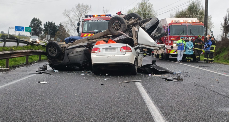 Cuatro muertos deja violento accidente de tránsito en la Ruta 5 Sur a la altura de Parral