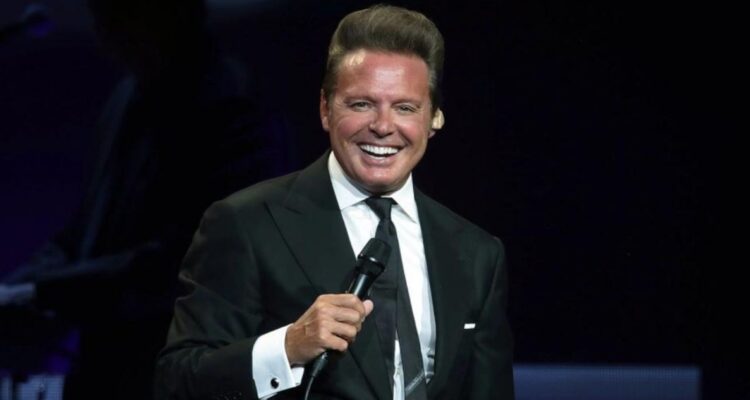 “Decídete”: Así era la canción original que le censuraron a Luis Miguel cuando tenía 13 años