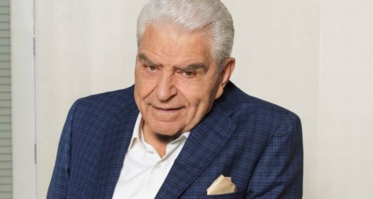 Don Francisco volvió a criticar al aeropuerto de Santiago