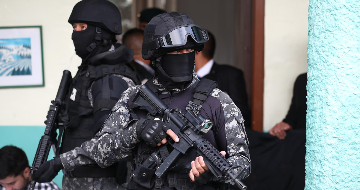 Ecuador elige nuevo presidente en medio de grave crisis de seguridad
