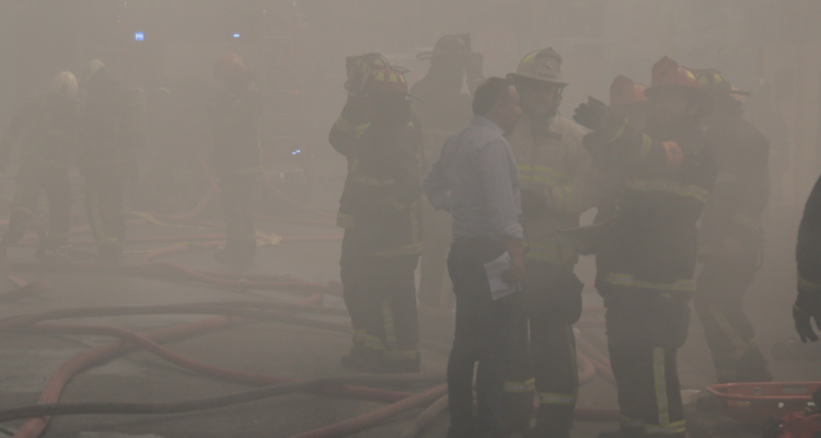 Dos adultos mayores fallecidos deja incendio que consumió sus viviendas en San Pedro de la Paz