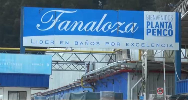 Gobierno se reunirá con trabajadores despedidos de Fanaloza tras cierre de línea productiva en Penco