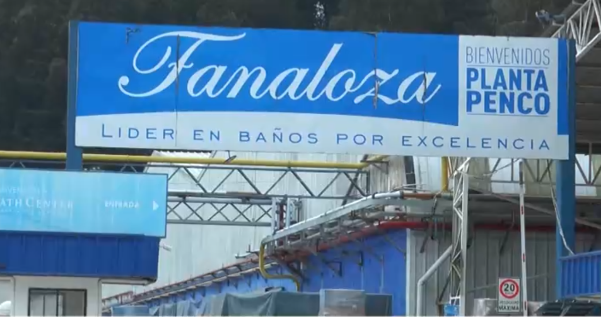 Gobierno se reunirá con trabajadores despedidos de Fanaloza tras cierre de línea productiva en Penco