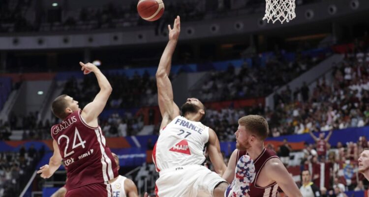 Francia se despidió tempranamente del Mundial de Básquetbol