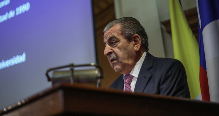 “Por Dios que estamos peleados”: Expresidente Frei pide “no seguir discutiendo” por 50 años del Golpe