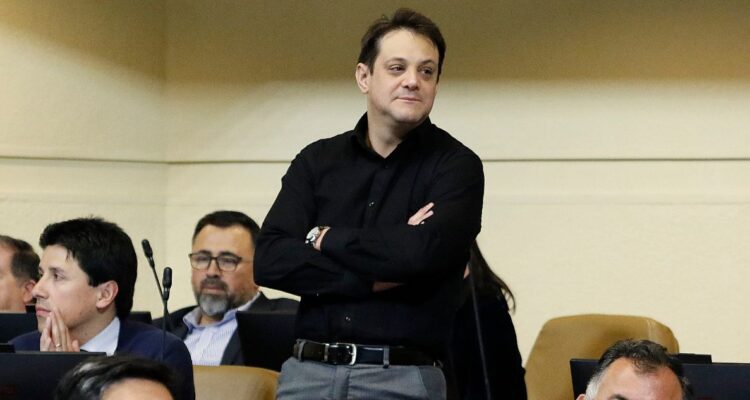 Rivas (PDG) justificaría nuevo golpe de Estado si “algún gobierno lleva a espiral de destrucción”