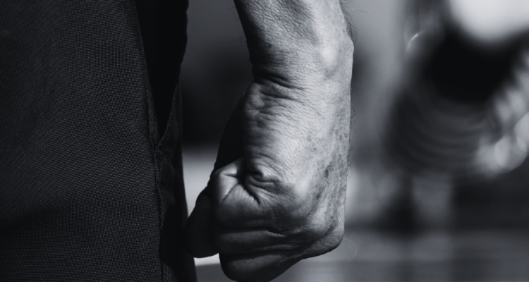 joven trans Los Ángeles