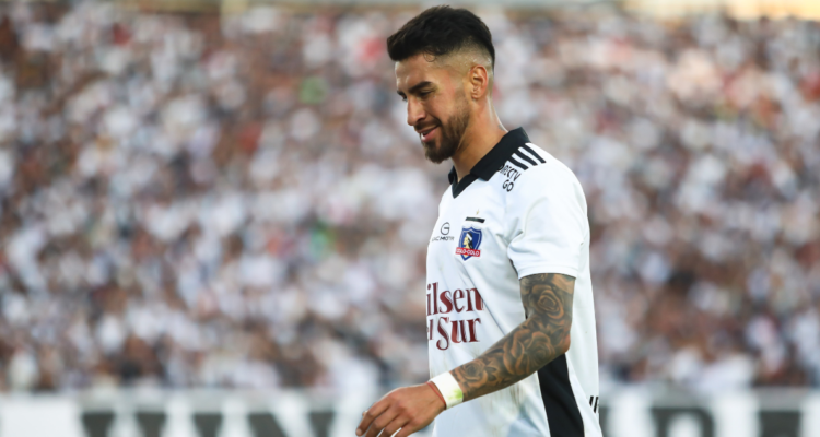 Juan Martín Lucero es sancionado junto a Fortaleza tras la demanda de Colo Colo ante la FIFA.