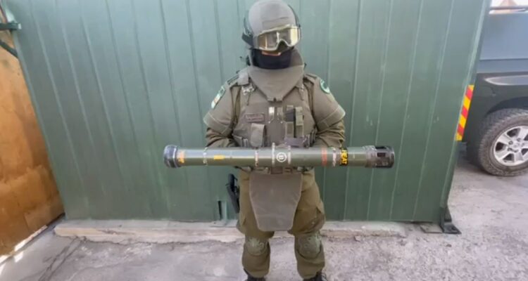 Carabineros logra incautar un lanzacohetes antitanque y detuvo a dos extranjeros en Calama