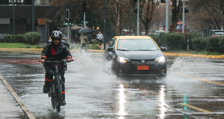 Alerta Temprana Preventiva en la región Metropolitana por lluvias del fin de semana