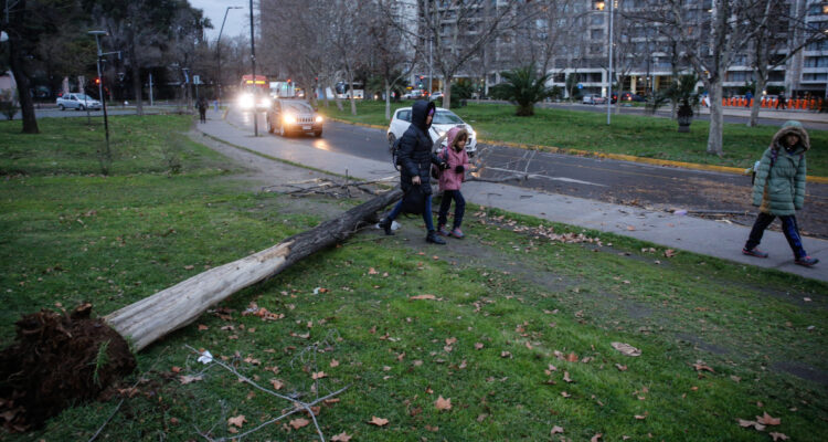 Lluvias en la RM se habrían retrasado por el viento: de igual forma se esperan hasta 50 mm de agua