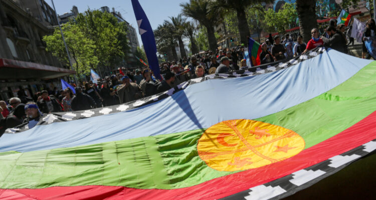 Lonco mapuche demanda al fisco por 500 millones de pesos estuvo dos años preso y fue absuelto