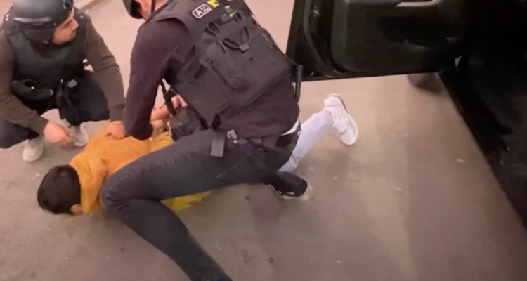 Cae recolector de basura de Recoleta: era de “Los Pulpos” y lo acusan de extorsionar a comerciantes