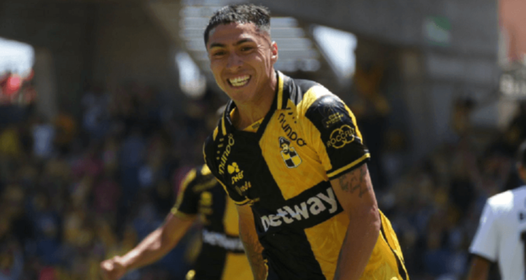 Luciano Cabral se postula a la selección chilena.
