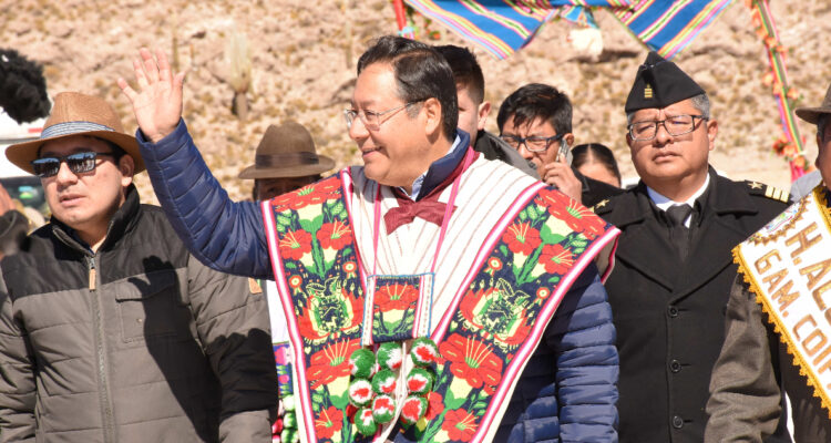 No sólo Argentina: Las señales de que la economía de Bolivia se está aferrando cada vez más a China