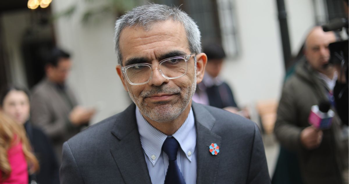 Ministro Cordero y plan para buscar a detenidos desaparecidos: “Todos lo consideran una obligación”