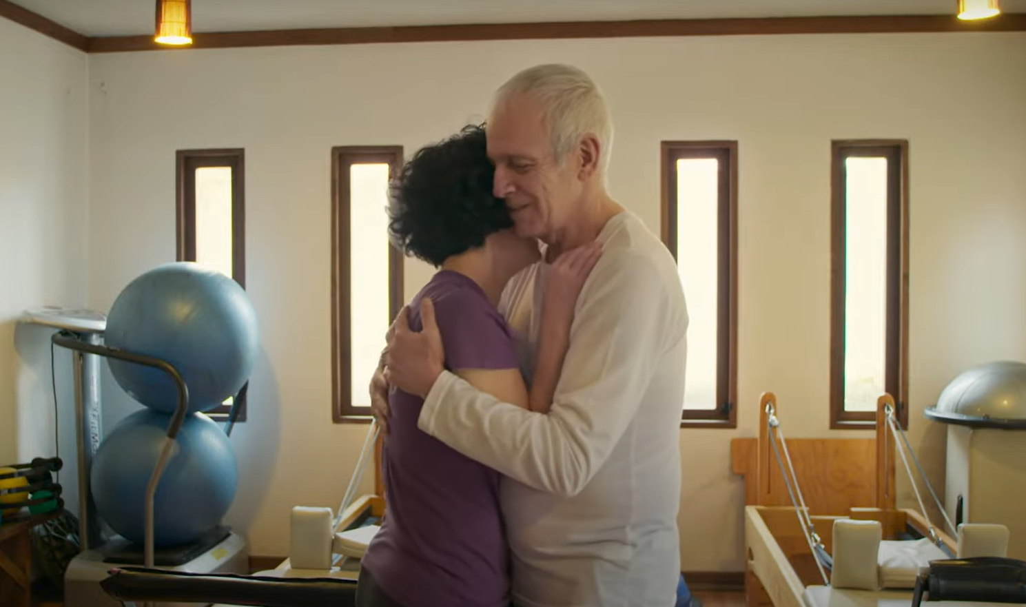 “Un retrato del verdadero amor”: crítica internacional se rinde ante La Memoria Infinita