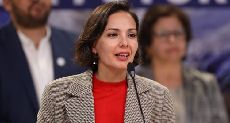 Comisión investigadora por Caso Convenios cita a ministra Arredondo para aclarar vínculo con fundación