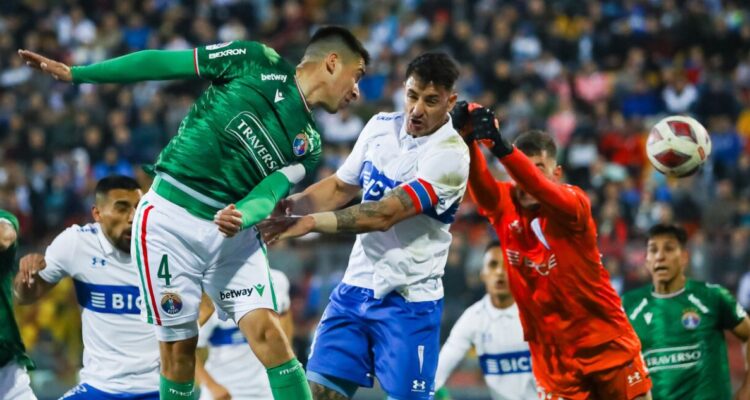 Nico Peranic se llenó de críticas por su juego ante Audax Italiano