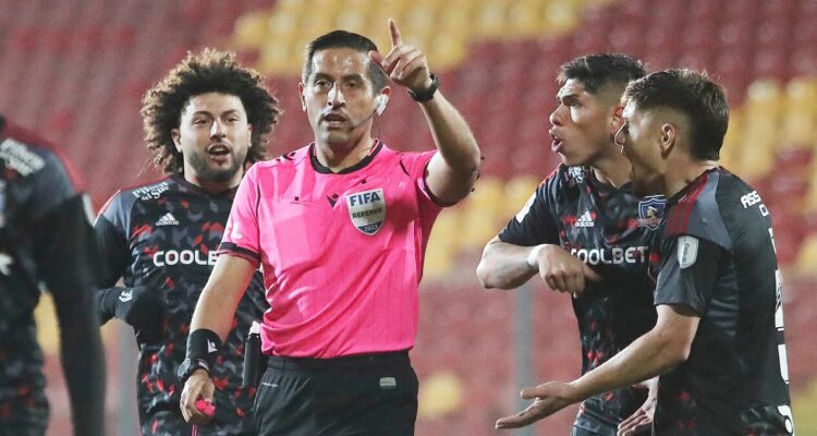 Nicolás Núñez se cuadró con Francisco Gilabert tras duelo ante Colo Colo.