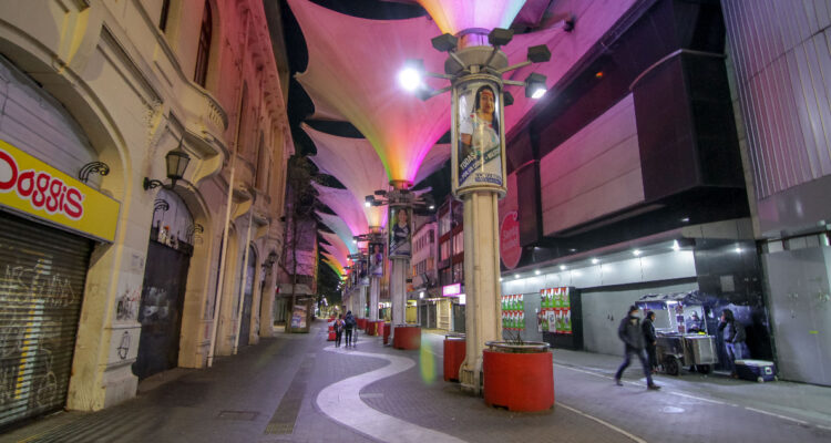 Ventas minoristas en tres regiones están con algunas bajas más pronunciadas que en la prepandemia