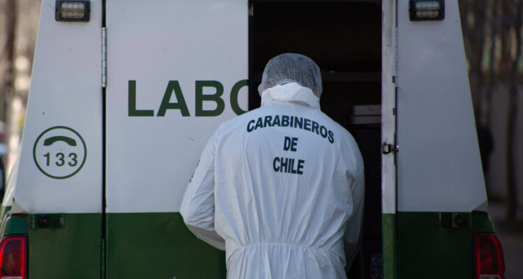 Investigan posible parricidio contra una mujer en Estación Central: se habrían escuchado gritos