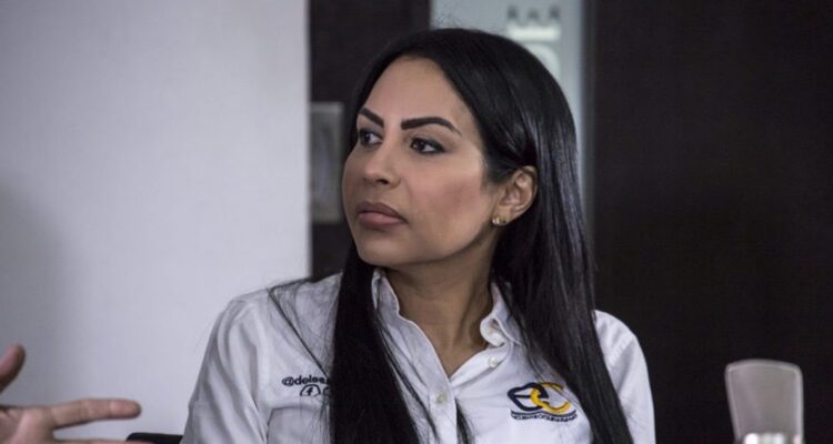 Precandidata presidencial de Venezuela denuncia que recibió amenazas de muerte