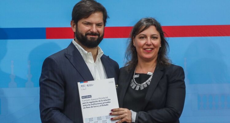 Expertos presentan medidas para evitar que se repita lo ocurrido con el Caso Convenios
