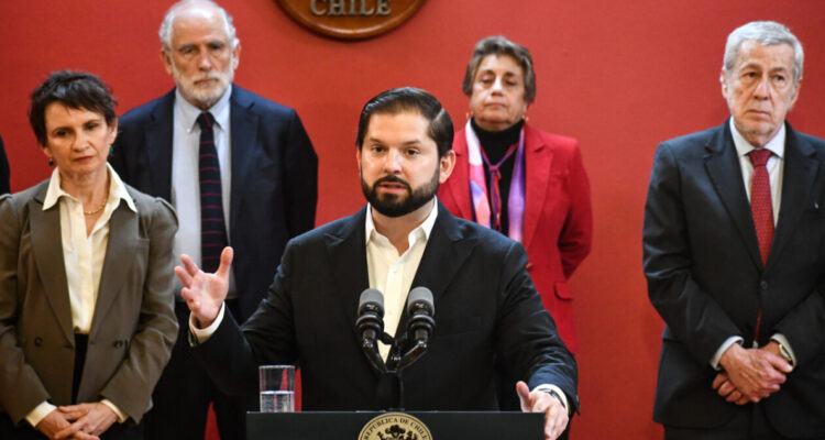 presidente-boric-cambio-de-gabinete