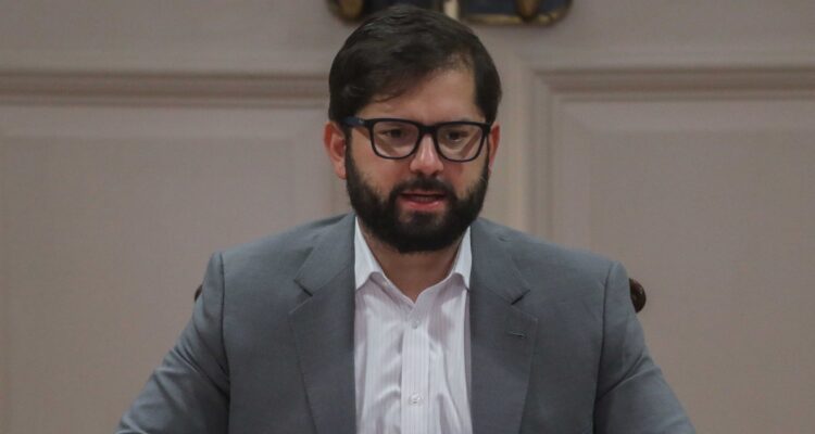 Presidente Boric participará de ceremonia por natalicidio de Bernardo O’Higgins