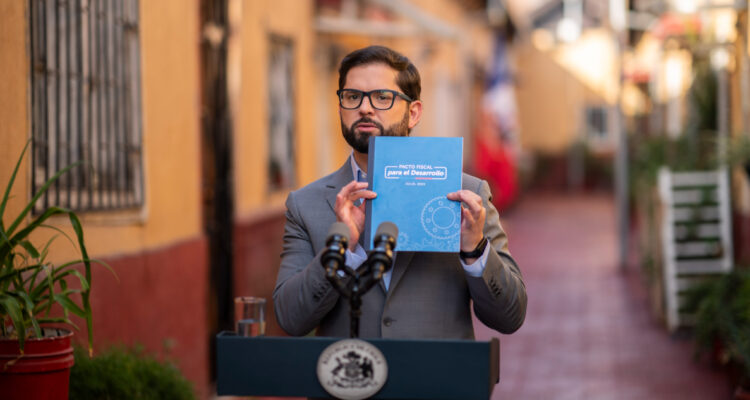 presidente pacto fiscal reforma tributaria