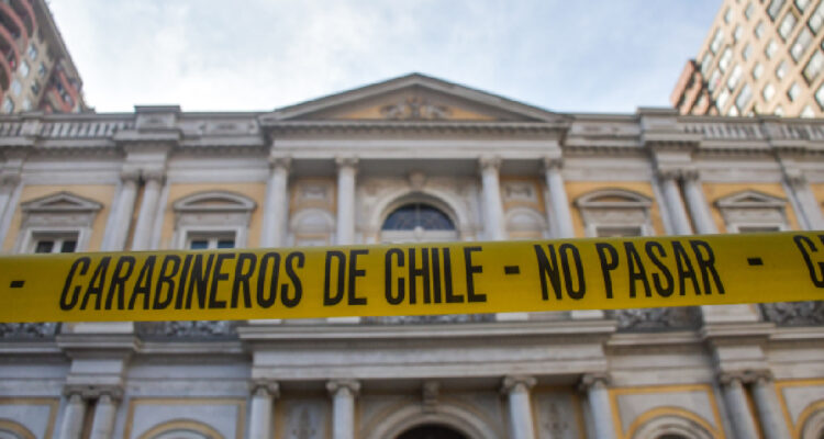 Decretan prisión preventiva para imputado por robo de computadores al Ministerio de las Culturas