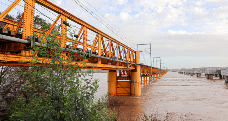 puente-ferroviario-efe-sur