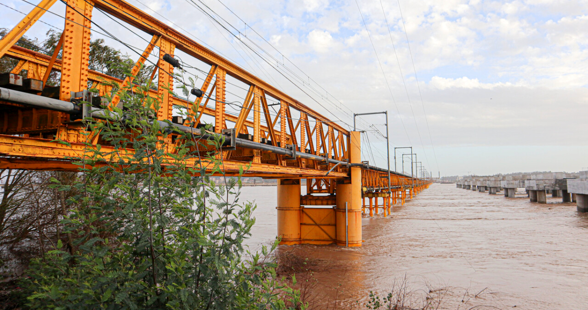 puente-ferroviario-efe-sur