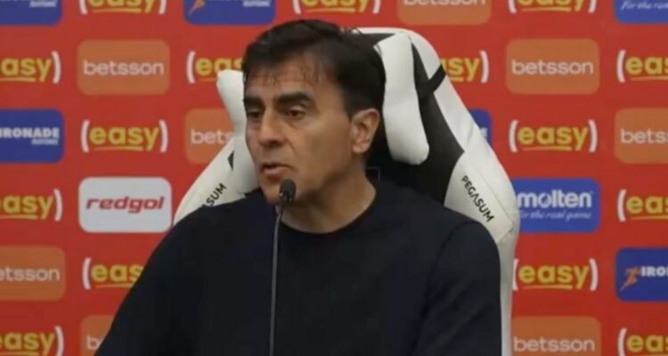 Gustavo Quinteros vuelve a reír tras el agónico triunfo sobre Palestino por 1 a 0