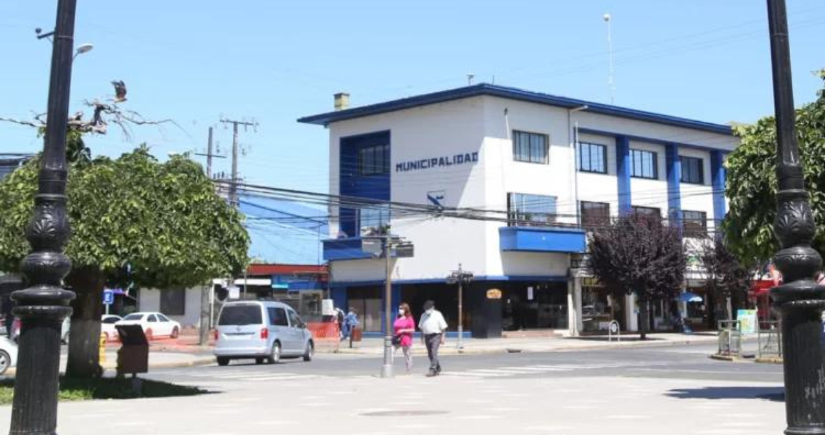 Ediles de Río Bueno cuestionan hermetismo de alcaldesa por irregularidades en millonaria licitación