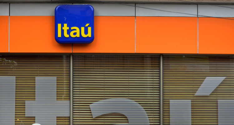 robo banco itaú