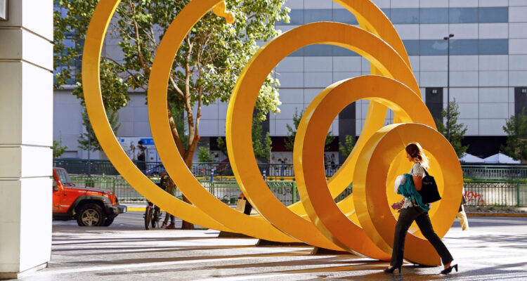 Reportan mejora del clima para los negocios en América Latina: Chile no quedó entre mejores posiciones