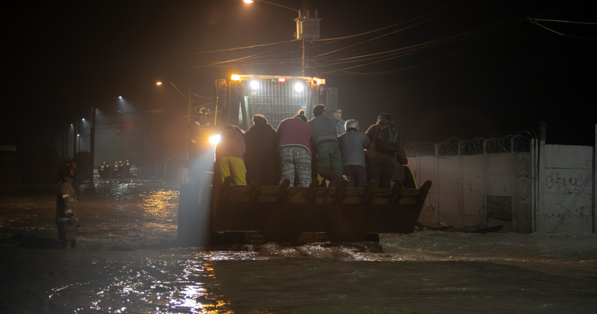 Senapred ordena la evacuación de sectores de Chimbarongo tras desborde de río Tinguiririca