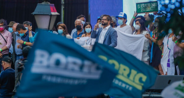 Servel desmiente información falsa sobre candidatura de Gabriel Boric viralizada en redes sociales
