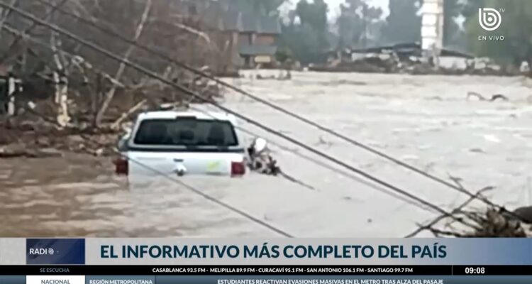 Alcalde de Curicó por casas inundadas: “La empresa construyó fuera del marco regulador de la comuna”