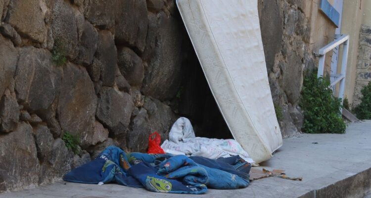 Activan Código Azul en 6 regiones por bajas temperaturas: revisa cuáles son