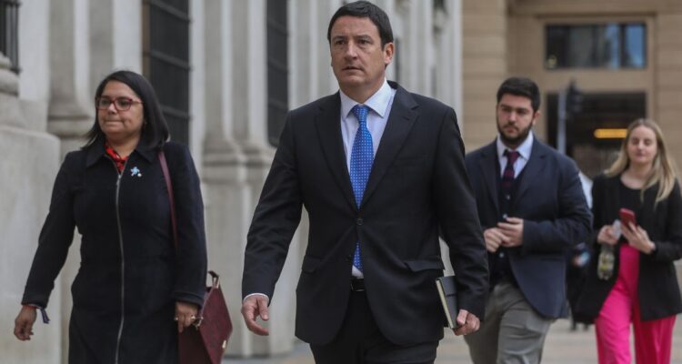 Republicanos y reunión con Boric: “Lejos de estar subiendo los impuestos, hay que disminuirlos”