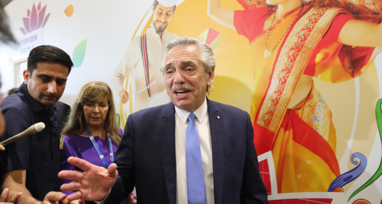 Alberto Fernández se baja de conmemoración por 50 años